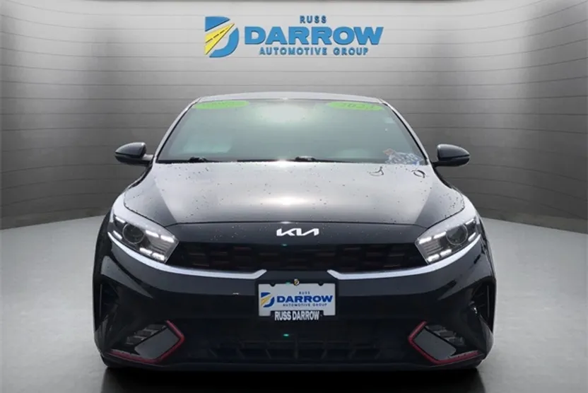 2023 Kia Forte GT-Line photo 1