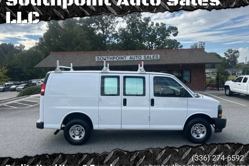 2021 Chevrolet Express 2500 Cargo Van photo 1