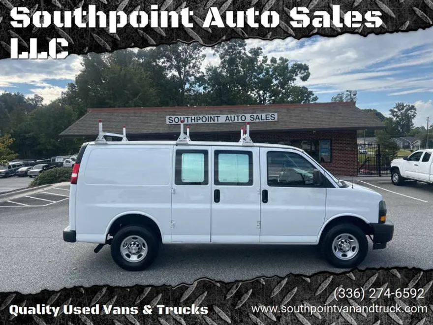 2021 Chevrolet Express 2500 Cargo Van photo 1