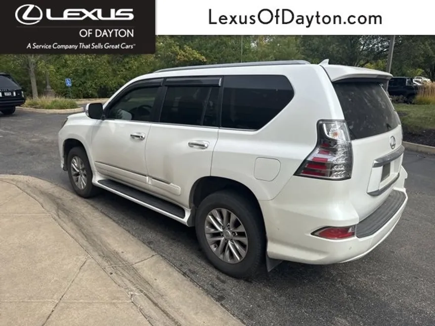 2015 Lexus GX 460 photo 1