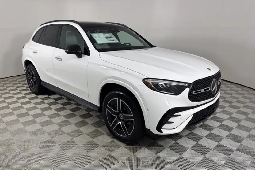 2026 Mercedes Benz GLC 300 4MATIC photo 1