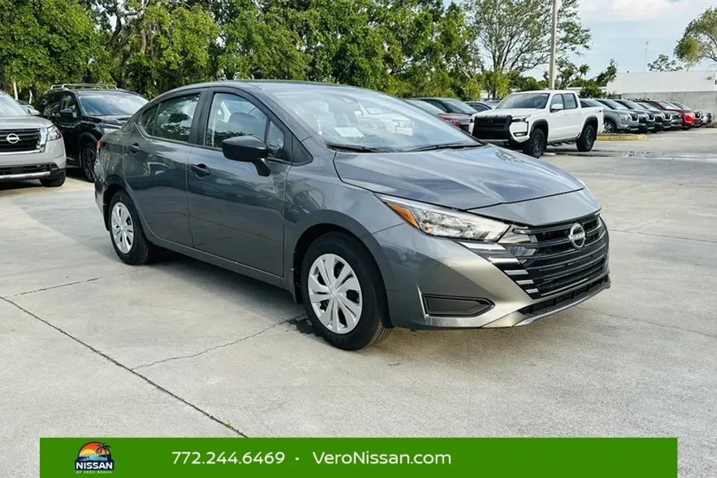 2025 Nissan Versa S photo 1