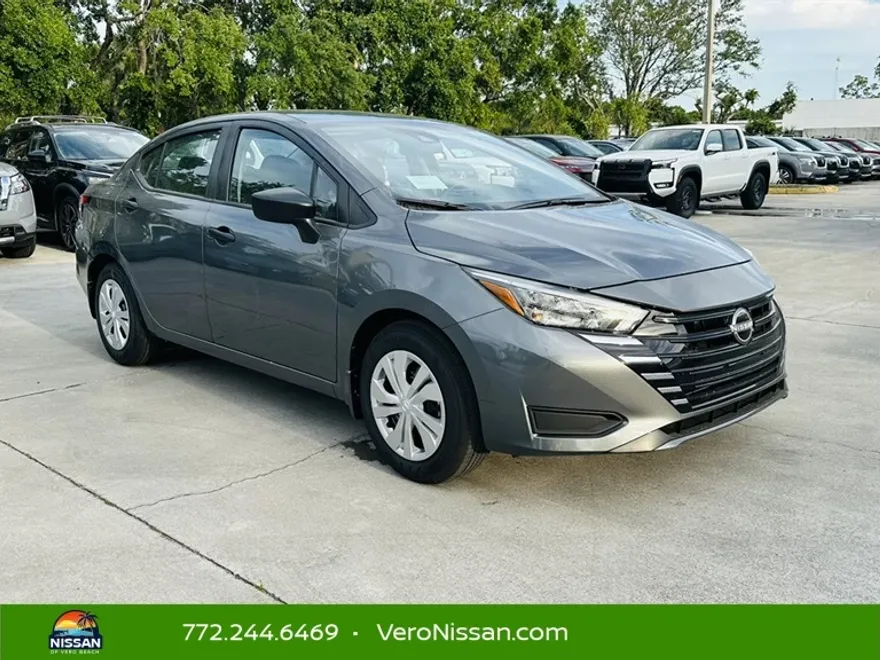2025 Nissan Versa S photo 1
