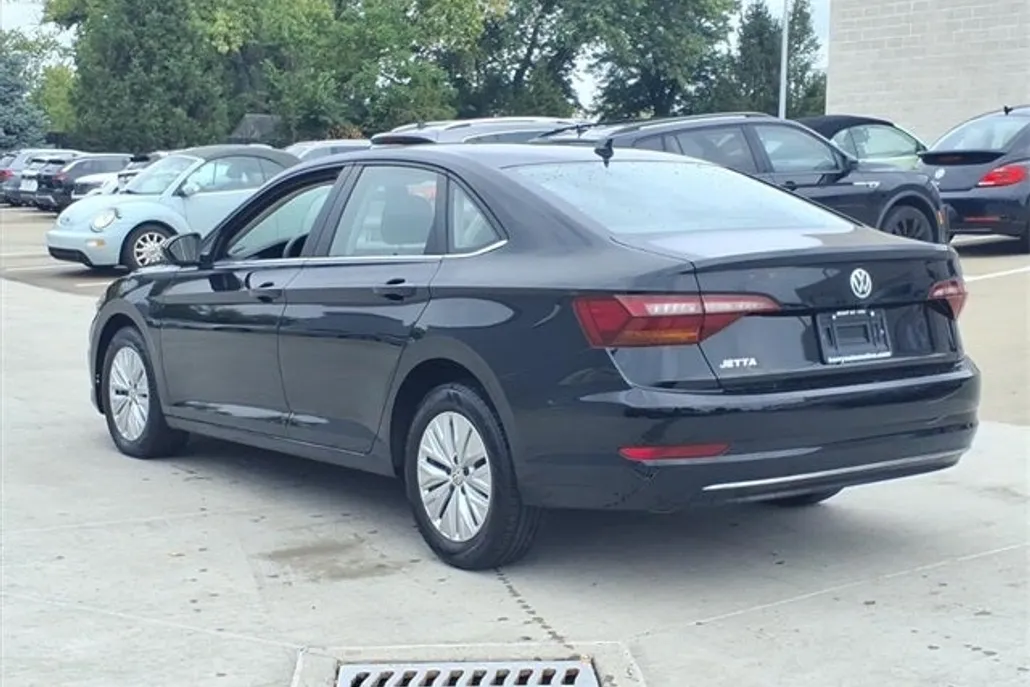 2019 Volkswagen Jetta 1.4T S photo 1