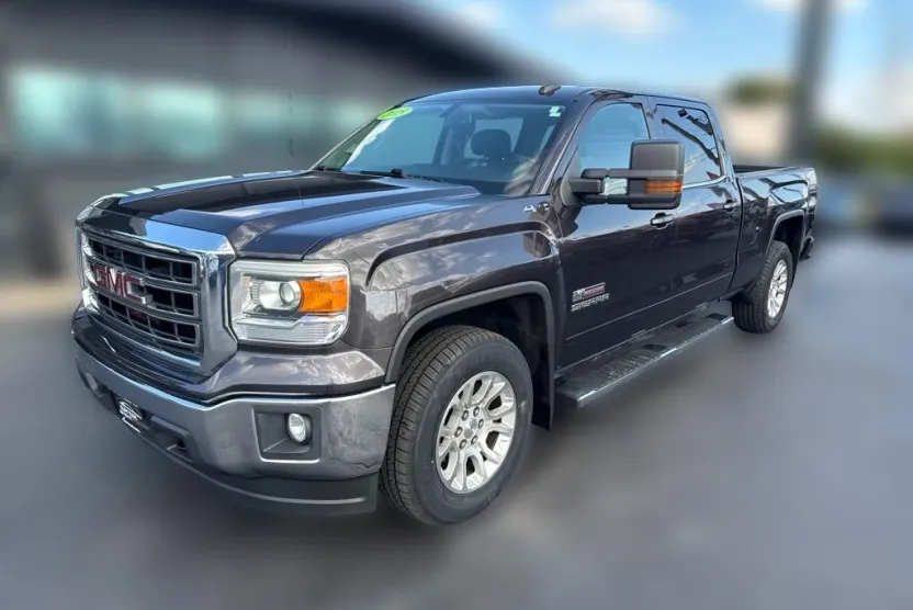 2015 Gmc Sierra 1500 SLE photo 1