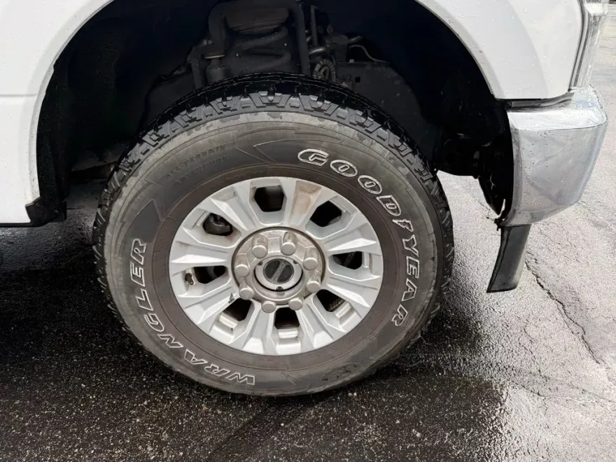 2020 Ford F-250 photo 1