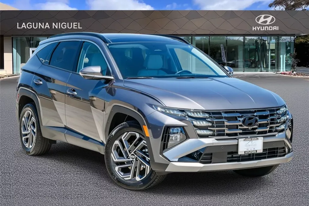 2025 Hyundai Tucson Hybrid Limited photo 1