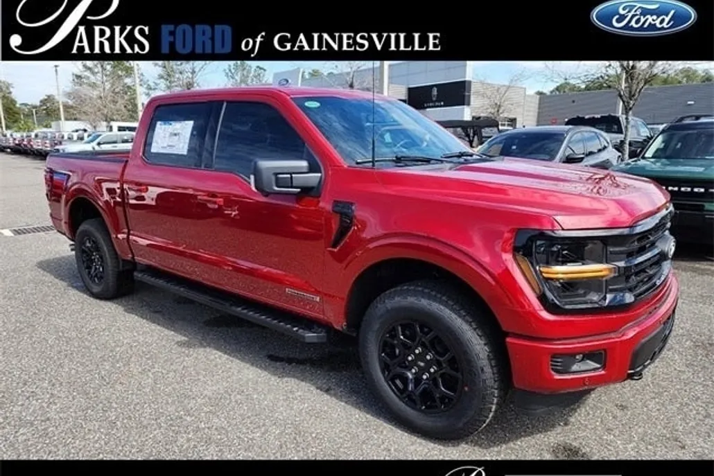 2025 Ford F-150 XLT photo 1