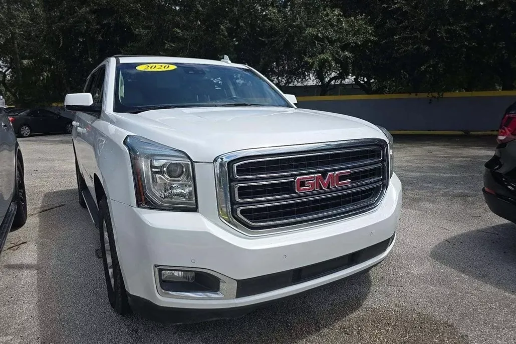 2020 Gmc Yukon SLT photo 1