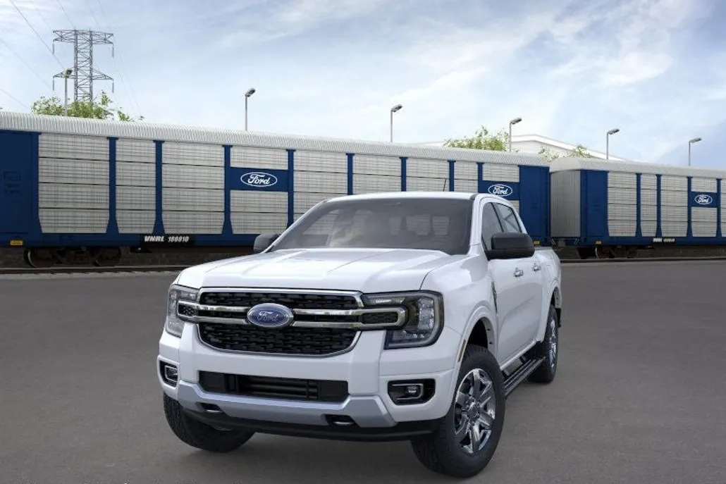 2025 Ford Ranger XLT photo 1