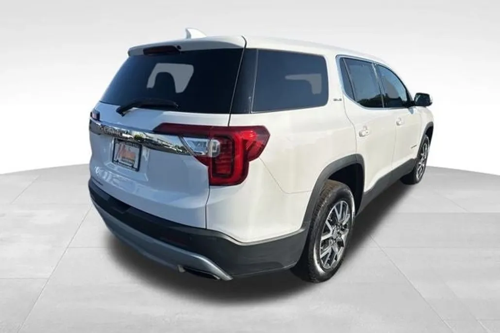 2022 Gmc Acadia SLE photo 1