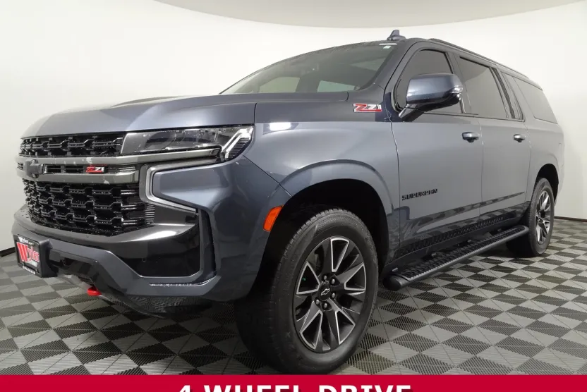 2021 Chevrolet Suburban Z71 photo 1