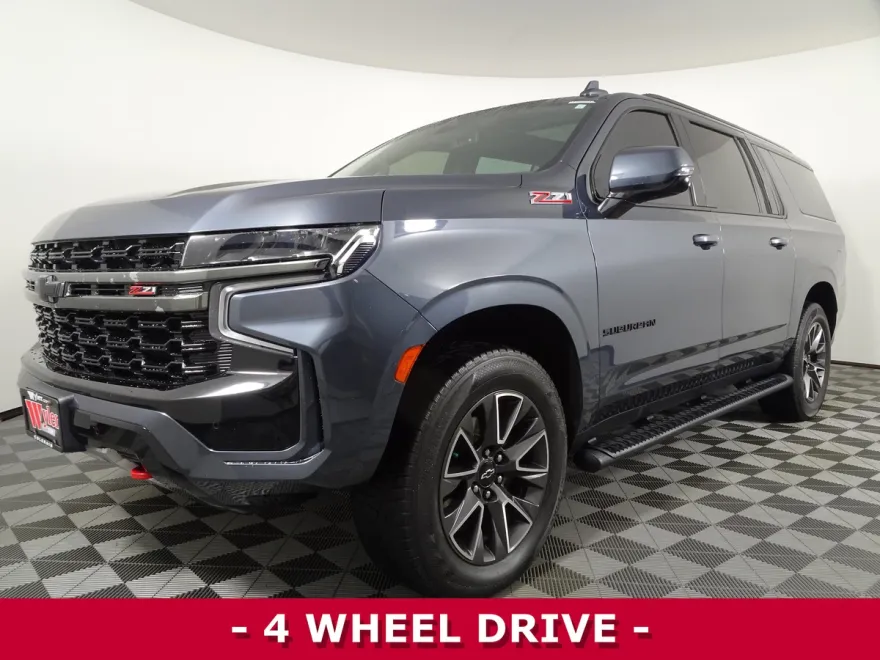2021 Chevrolet Suburban Z71 photo 1