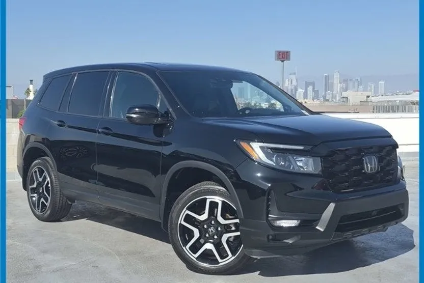 2022 Honda Passport Elite photo 1