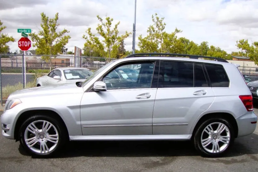 2015 Mercedes Benz GLK 350 photo 1