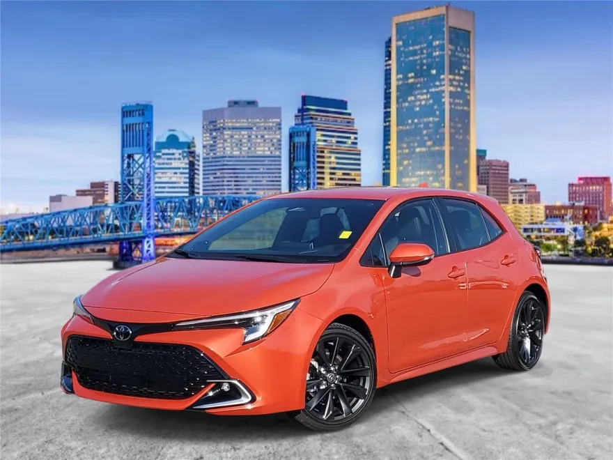 2025 Toyota Corolla XSE photo 1