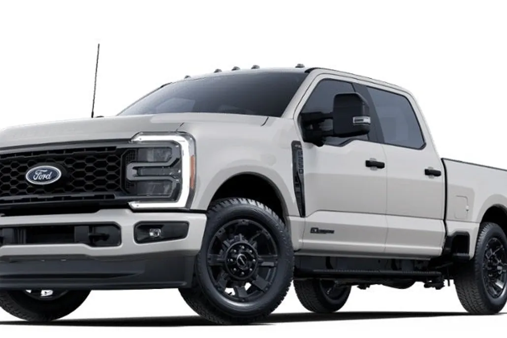 2025 Ford F-250 photo 1