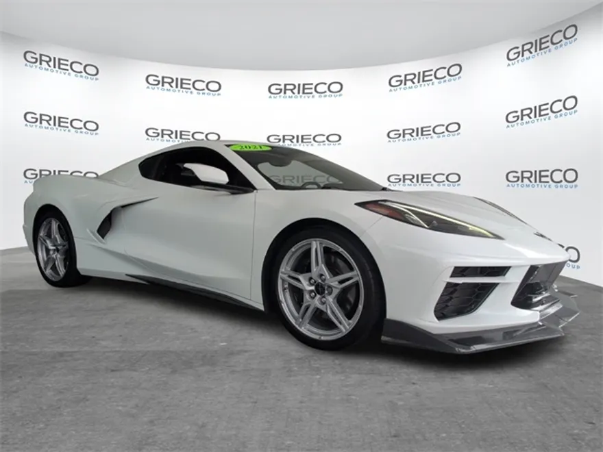2021 Chevrolet Corvette Stingray 2LT photo 1