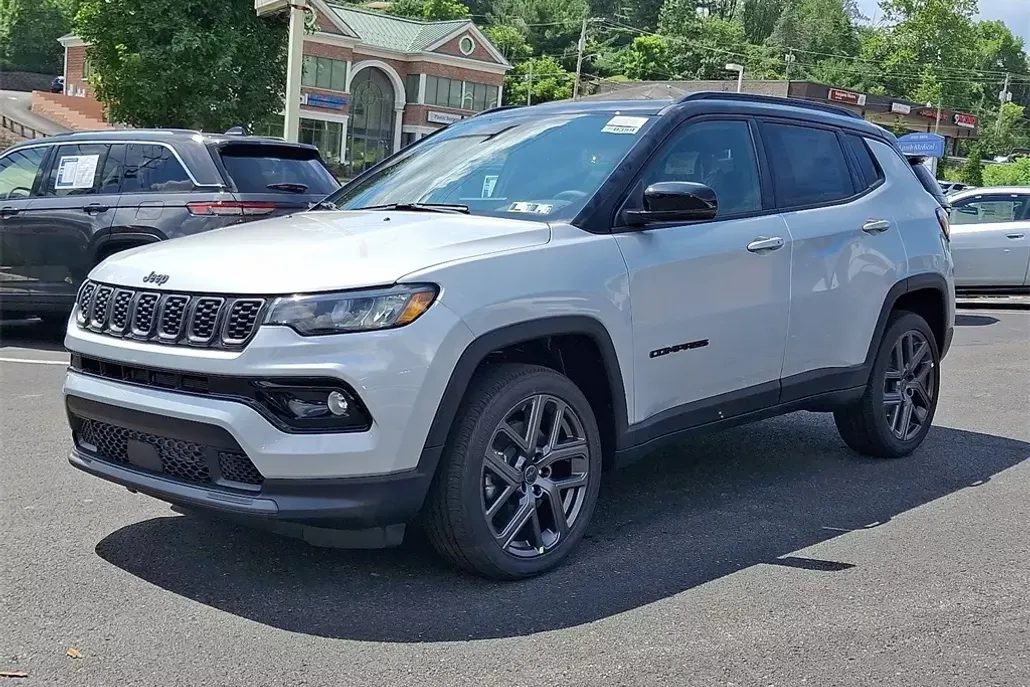 2025 Jeep Compass Limited photo 1