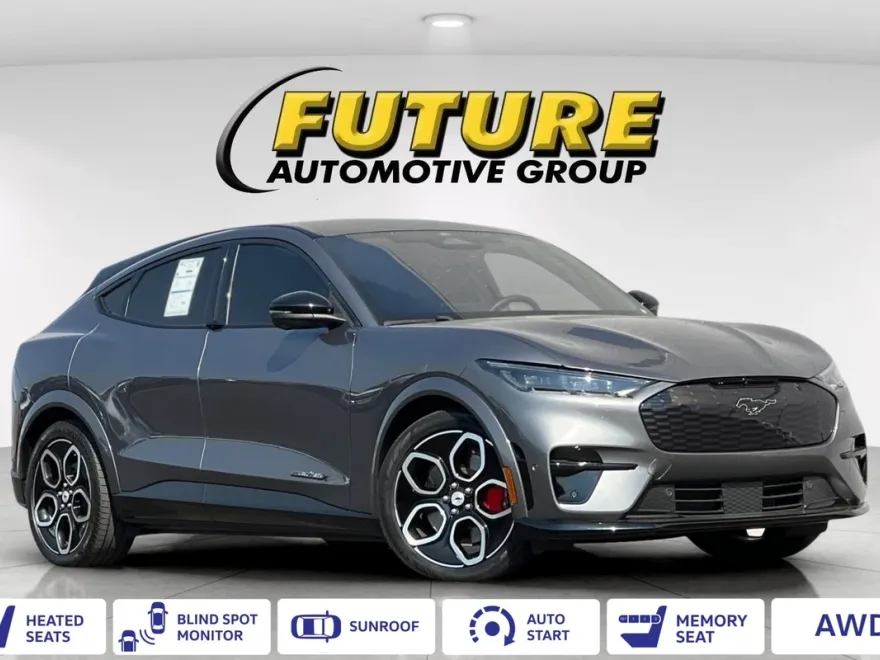 2023 Ford Mustang Mach-E GT photo 1