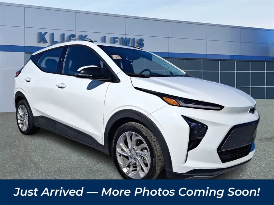 2022 Chevrolet Bolt EUV photo 1