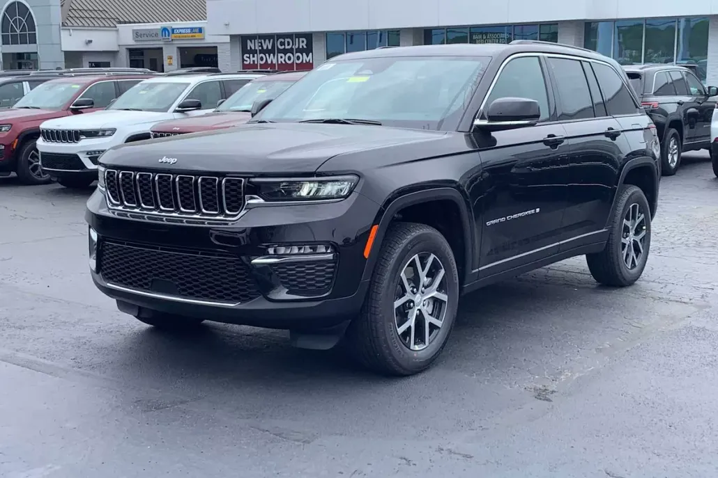 2025 Jeep Grand Cherokee Limited photo 1
