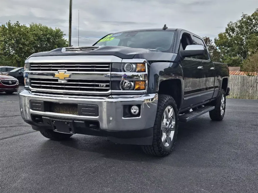 2019 Chevrolet Silverado 2500HD LTZ photo 1