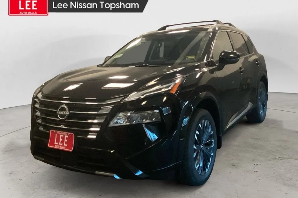 2026 Nissan Rogue Platinum photo 1