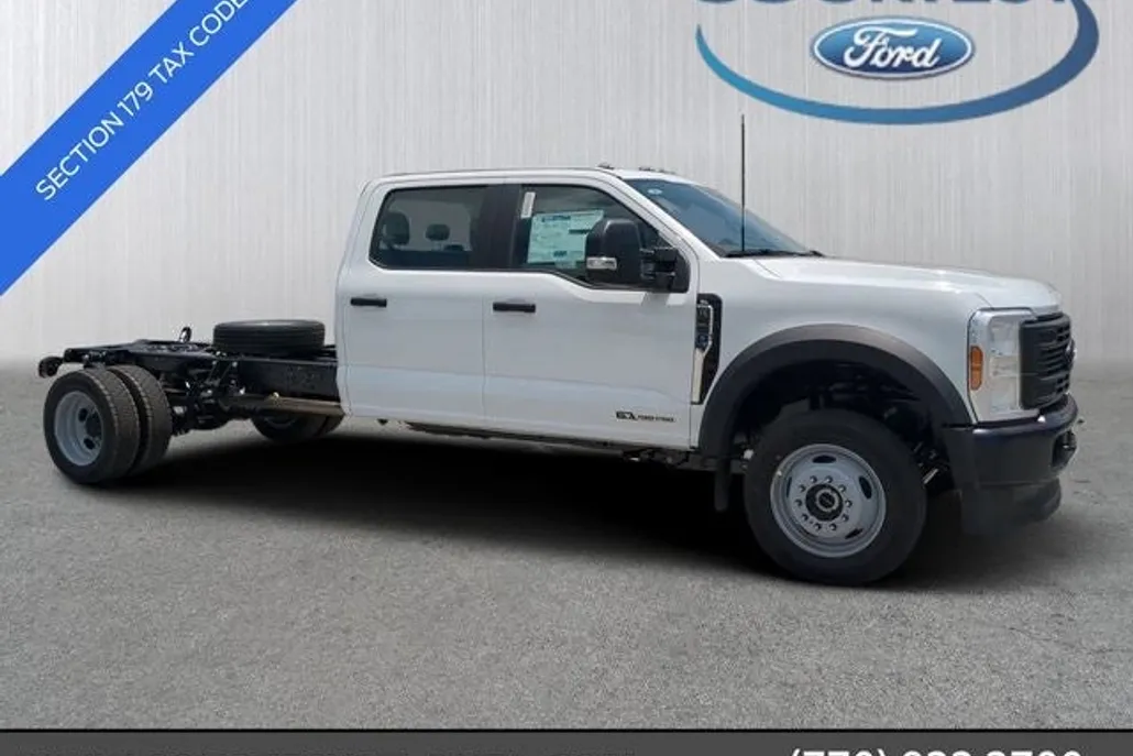 2025 Ford F-450 photo 1