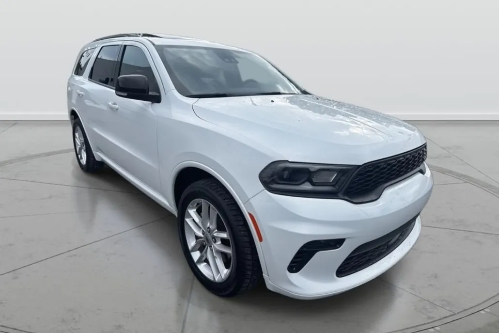 2023 Dodge Durango GT Plus photo 1