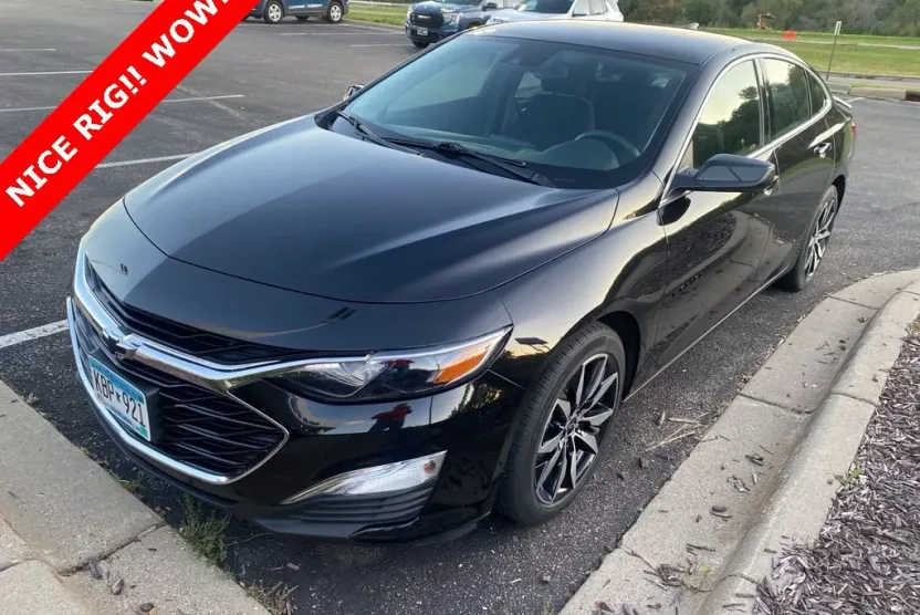 2023 Chevrolet Malibu RS photo 1