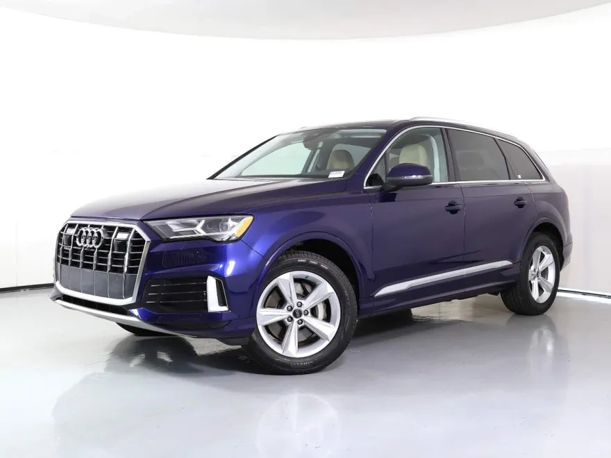 2024 Audi Q7 Premium 45 photo 1