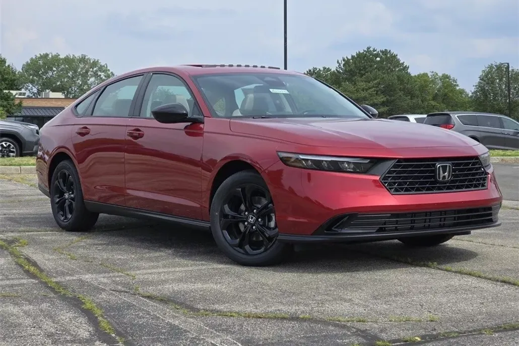2025 Honda Accord SE photo 1