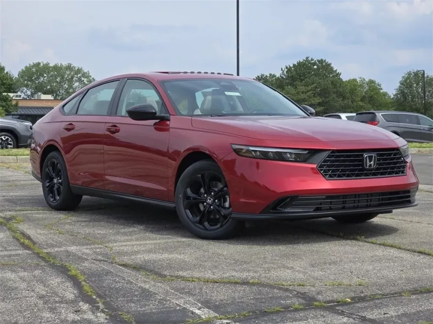 2025 Honda Accord SE photo 1