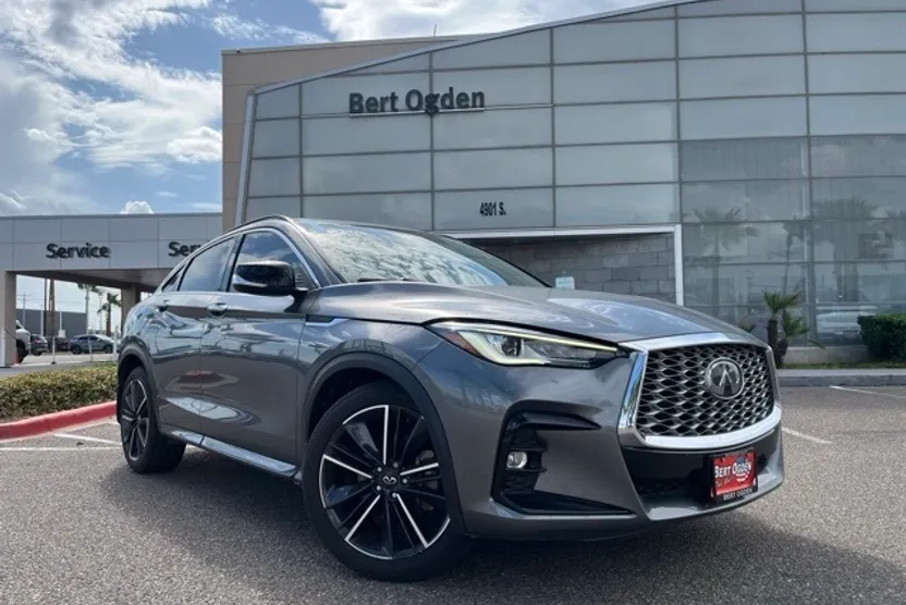 2023 Infiniti QX55 Luxe photo 1