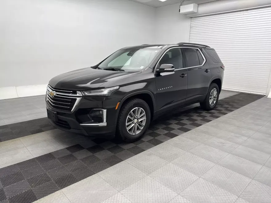 2022 Chevrolet Traverse Cloth photo 1