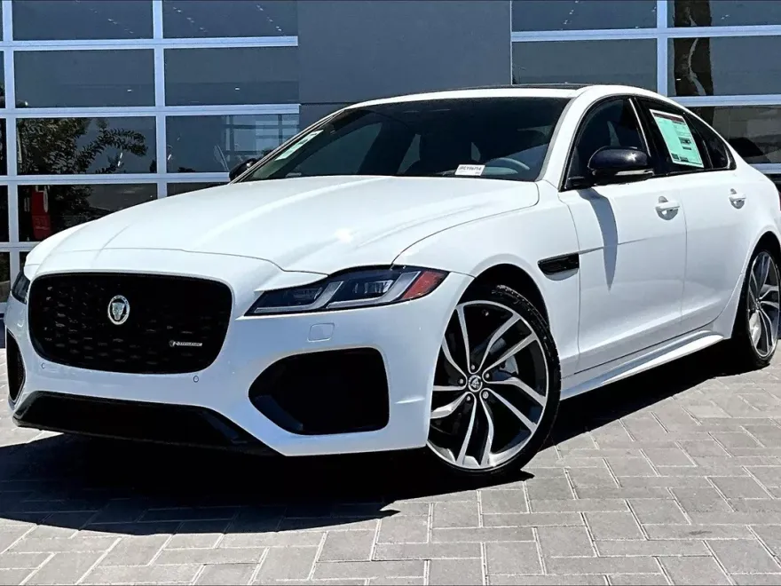 2024 Jaguar XF R-Dynamic SE photo 1