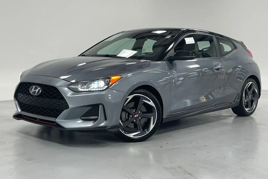2019 Hyundai Veloster Turbo Ultimate photo 1