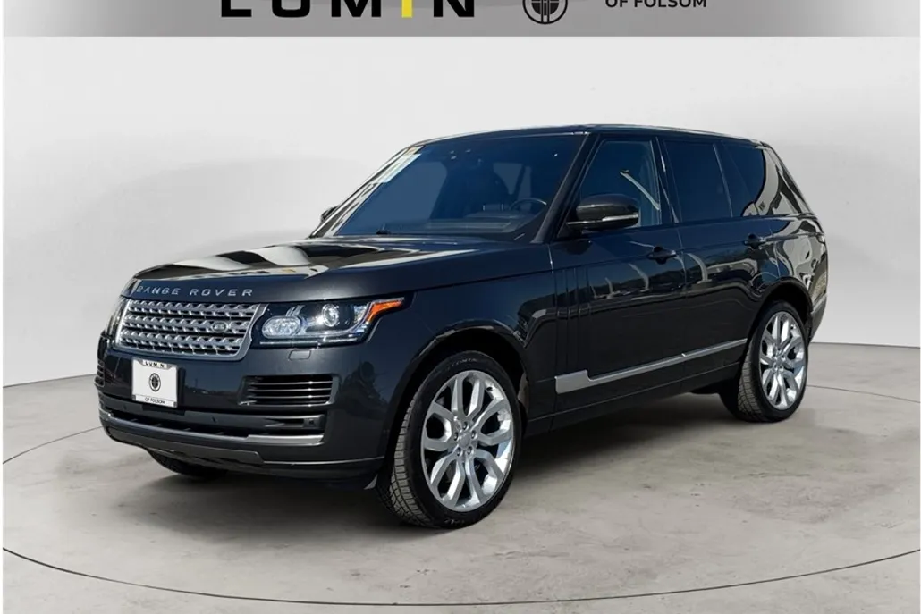 2017 Land Rover Range Rover HSE photo 1