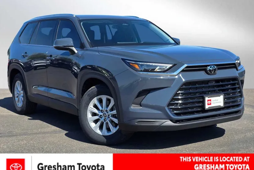 2024 Toyota Grand Highlander Hybrid XLE photo 1