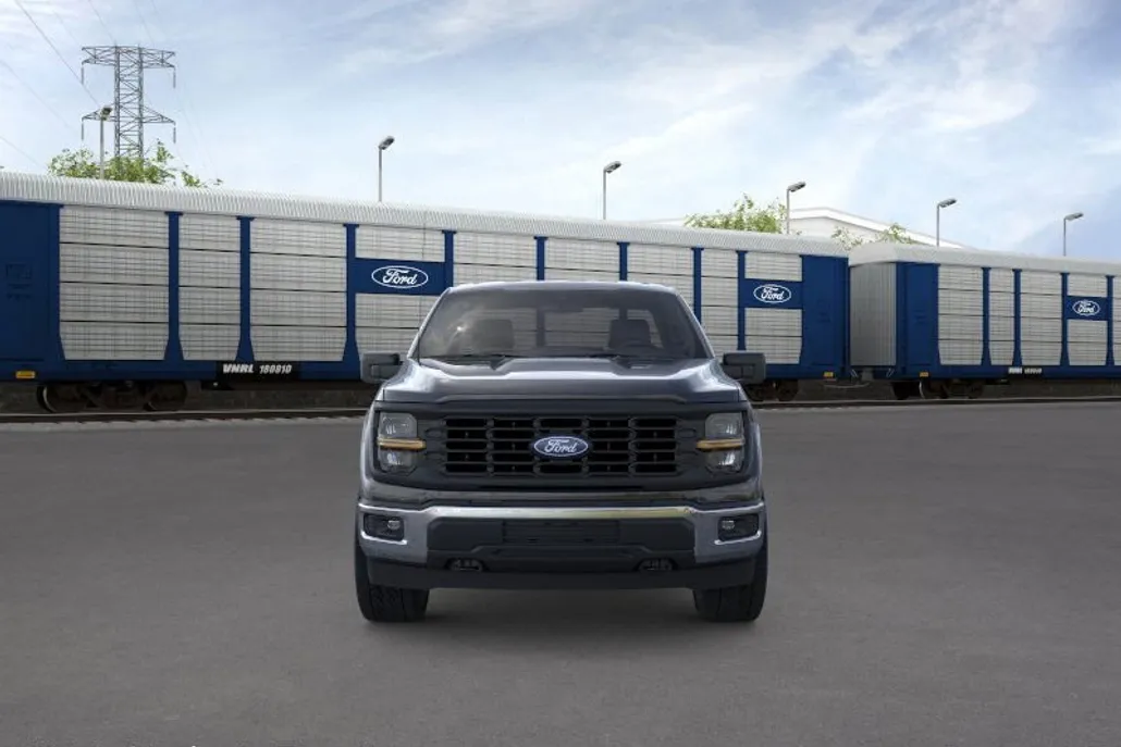 2025 Ford F-150 XL photo 1