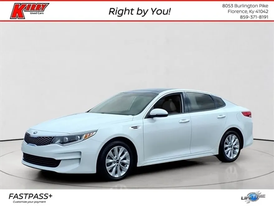 2016 Kia Optima EX photo 1