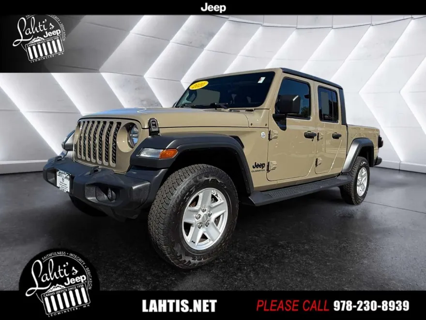 2020 Jeep Gladiator Sport S photo 1