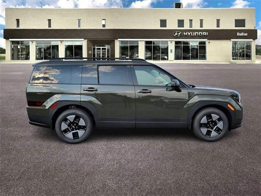 2026 Hyundai Santa Fe SEL photo 1