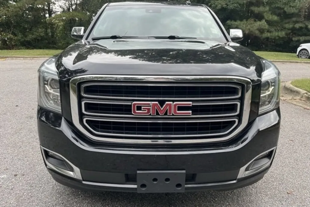 2019 Gmc Yukon SLT photo 1