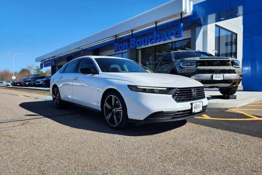 2025 Honda Accord Hybrid Sport photo 1