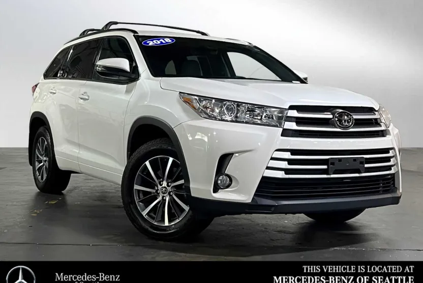 2018 Toyota Highlander XLE SE photo 1