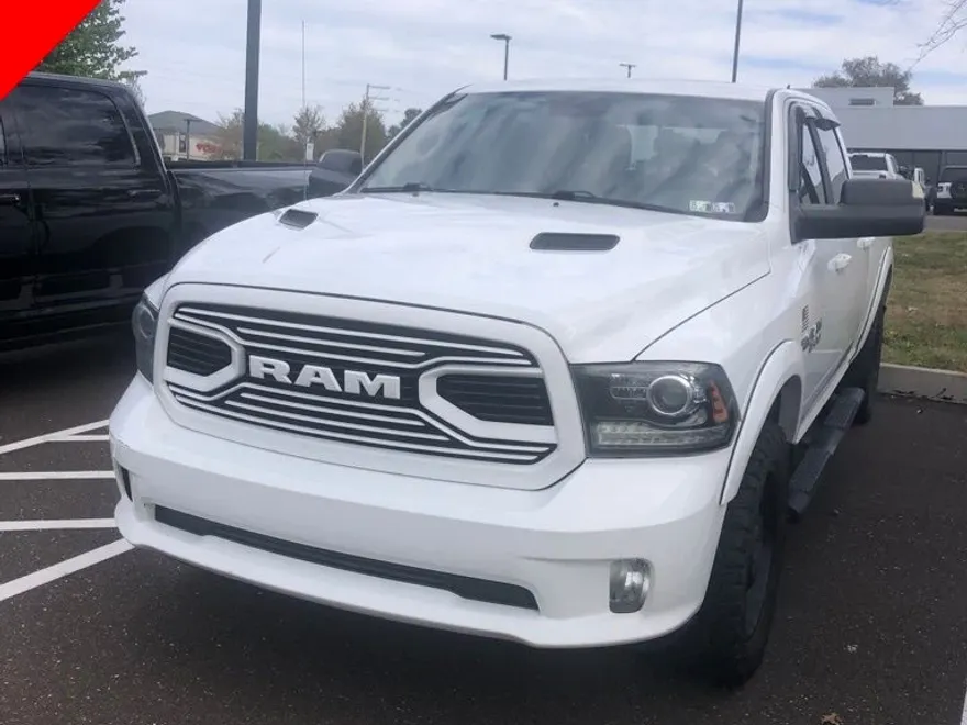 2018 Ram 1500 Sport photo 1