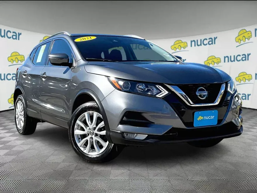 2021 Nissan Rogue Sport SV photo 1