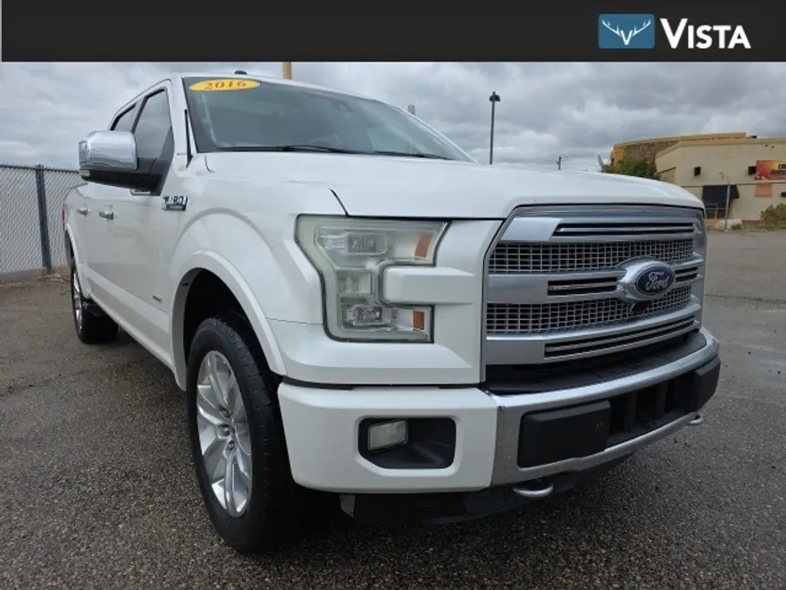 2016 Ford F-150 Platinum photo 1